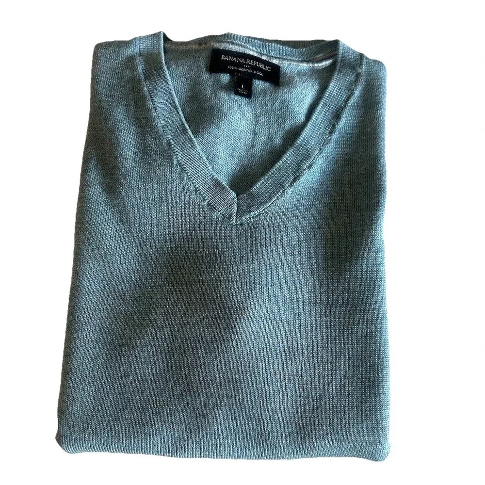 Banana Republic Men L Merino Wool Knit Sweater Blue V Neck Pullover Long Sleeve